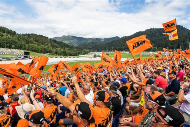 KTM Fan Tribune 2019: compra tu entrada y llévate un lote de accesorios de KTM 1 unnamed 73