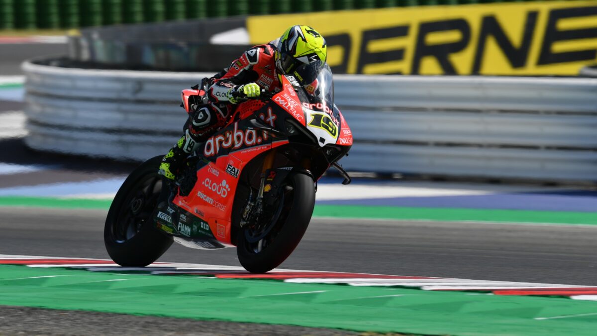 WSBK Misano: Bautista logra su victoria nº 14 tras imponerse en la Carrera Superpole 1 victoriabautistamisano