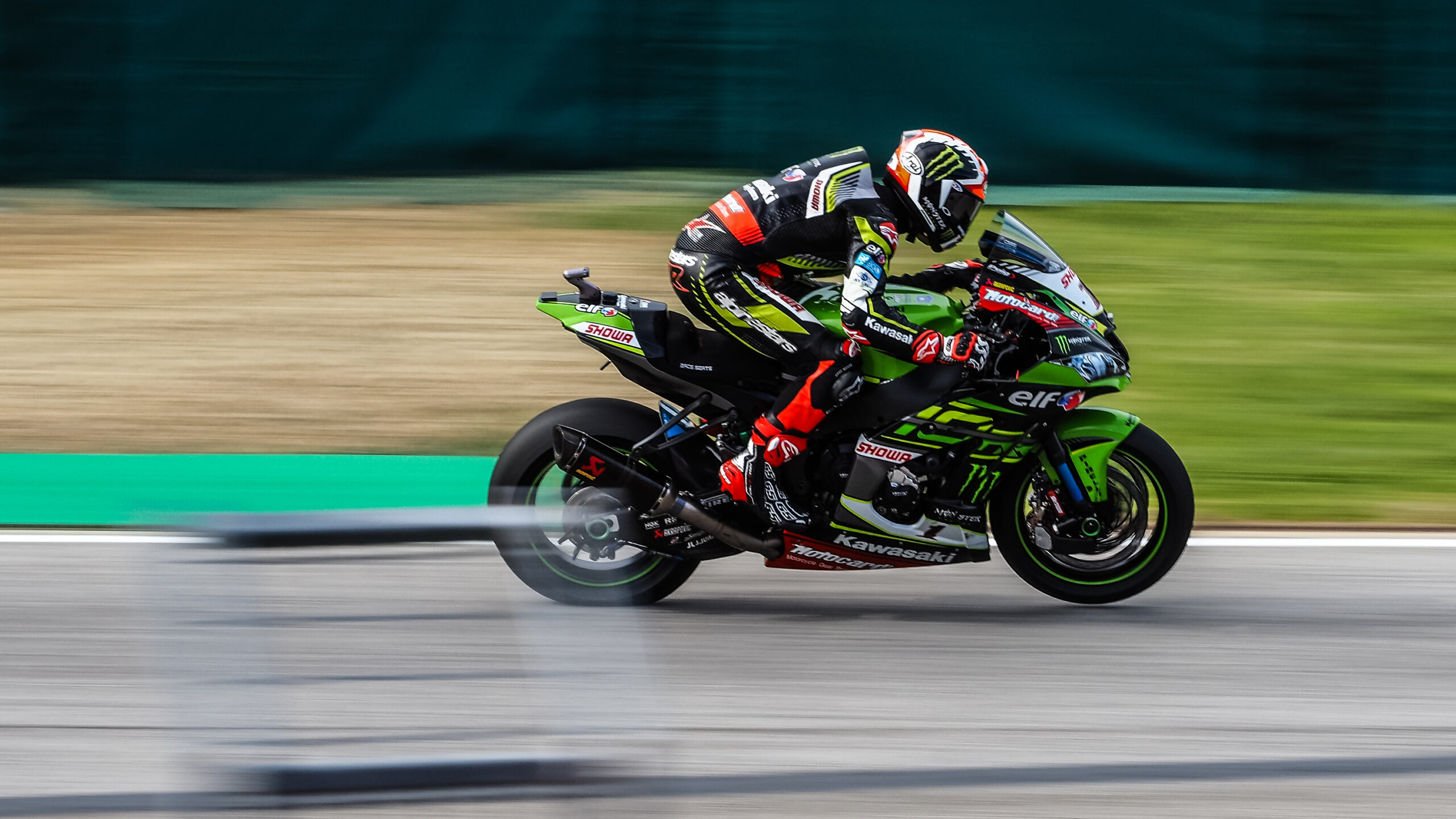 WSBK Imola: Rea logra vencer en la 1ª carrera y acaba con la racha de triunfos de Bautista 6 wsbkimolacarrera1 scaled