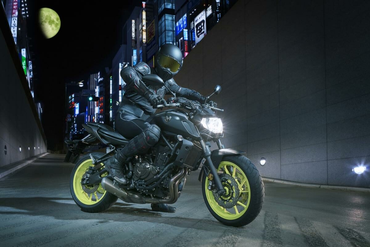 Yamaha MT-07 2018: desvelado su precio para España 1 yamaha 2018 25g