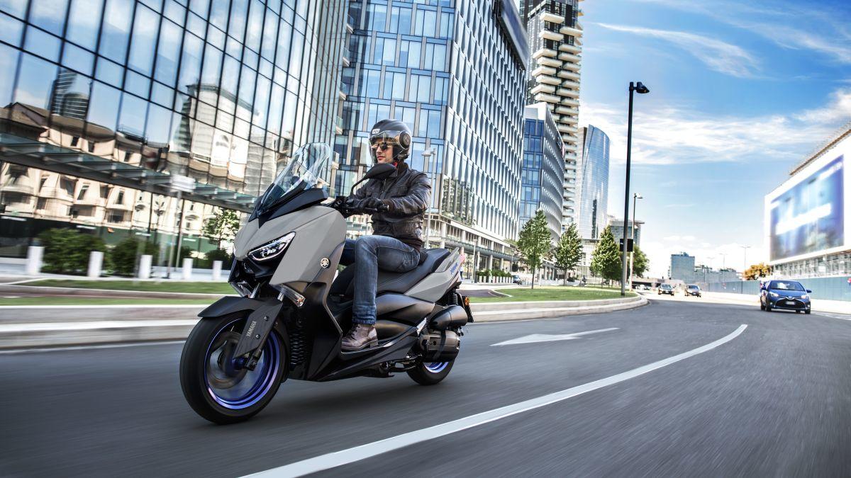 Yamaha motos y scooters 2021: nuevos precios 1 yamaha xmax 2021 13g