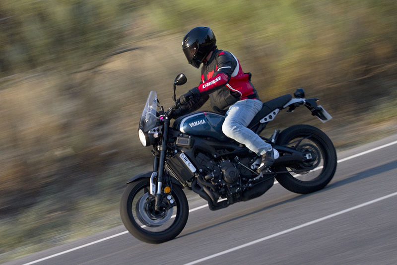 Prueba Yamaha XSR 900: la hija más rápida 1