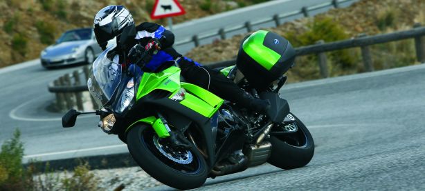 La Kawasaki Z1000 SX en el número 72 de FM 1 z1000