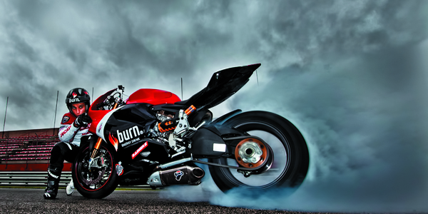 Stunt Bikers ,Emilio Zamora 1 zamora