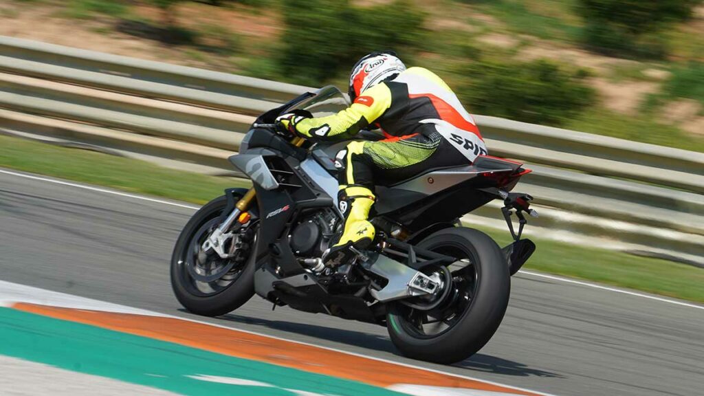 aprilia-rsv4-factory-2021