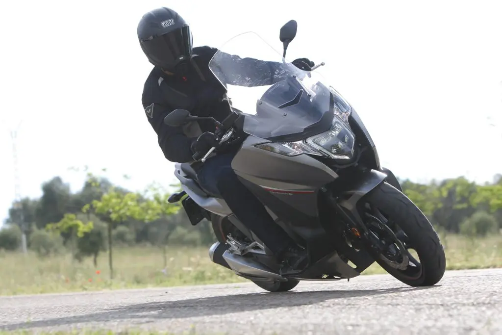 Las mejores motos de segunda mano para comprar 20 Honda Integra 750