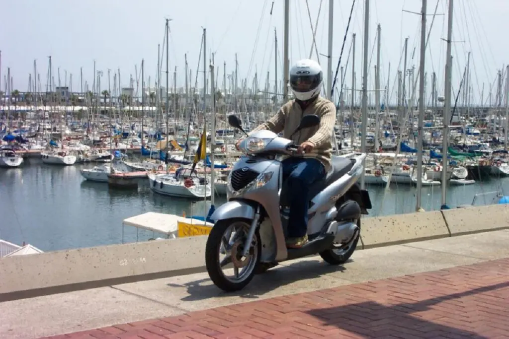 Las mejores motos de segunda mano para comprar 31 Honda SH125