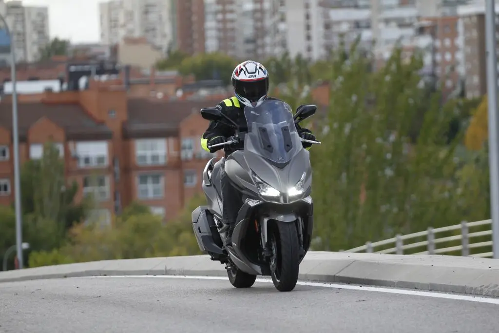 Las mejores motos de segunda mano para comprar 8 KYMCO Xciting 400S