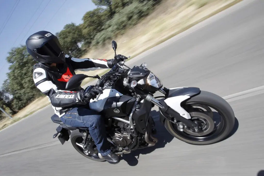 Las mejores motos de segunda mano para comprar 24 Yamaha MT07