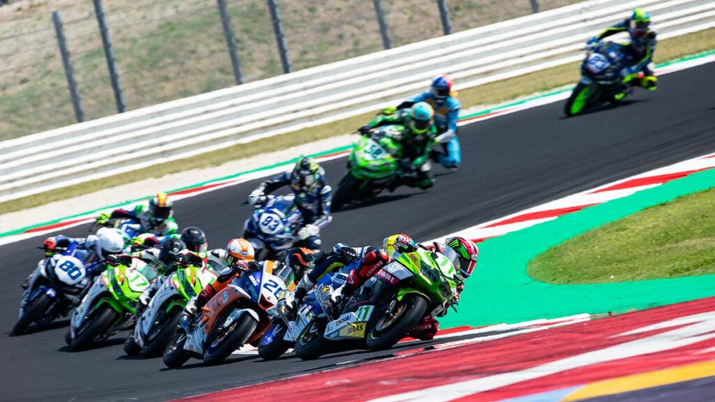Ana Carrasco vuelve a ganar tras su complicada lesión de columna 11 victoria-misano-ana-carrasco