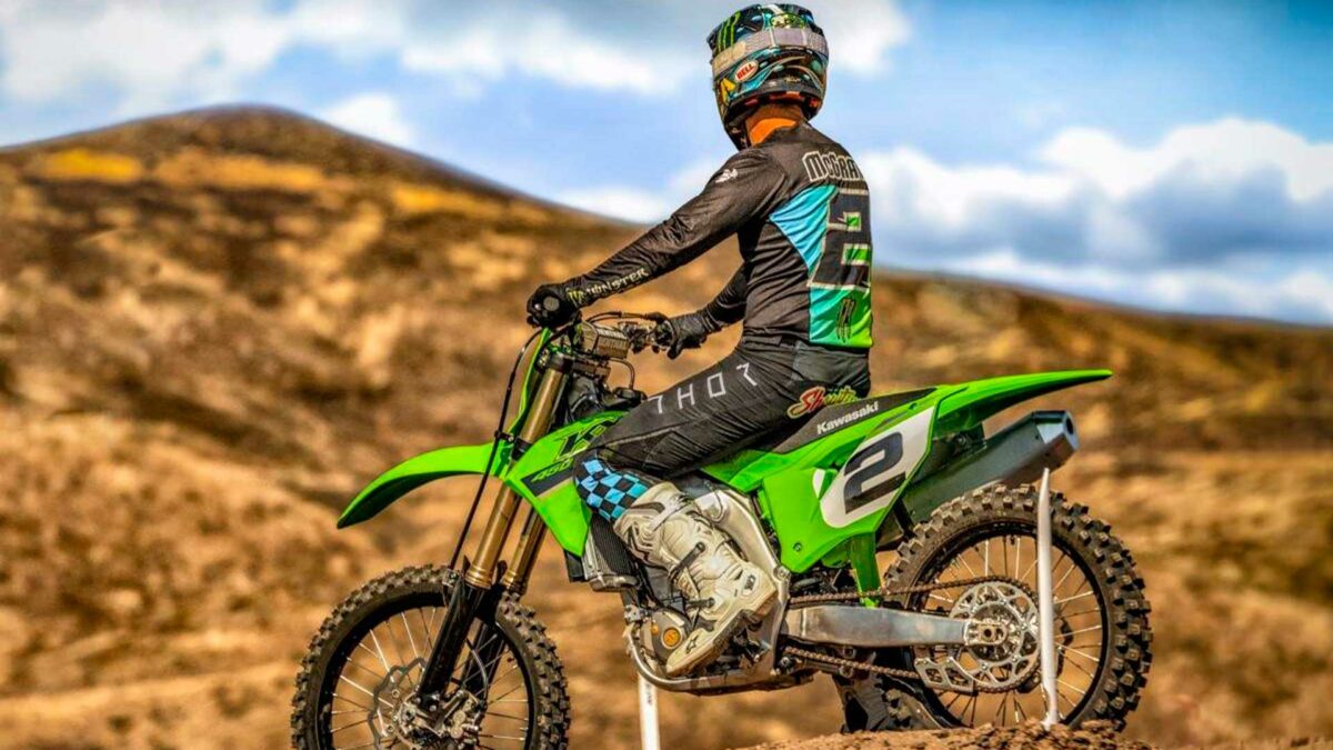Kawasaki KX250 y KX450 2022: si funciona, ¿por qué tocarlo? 1 kawasaki-kx450-2022