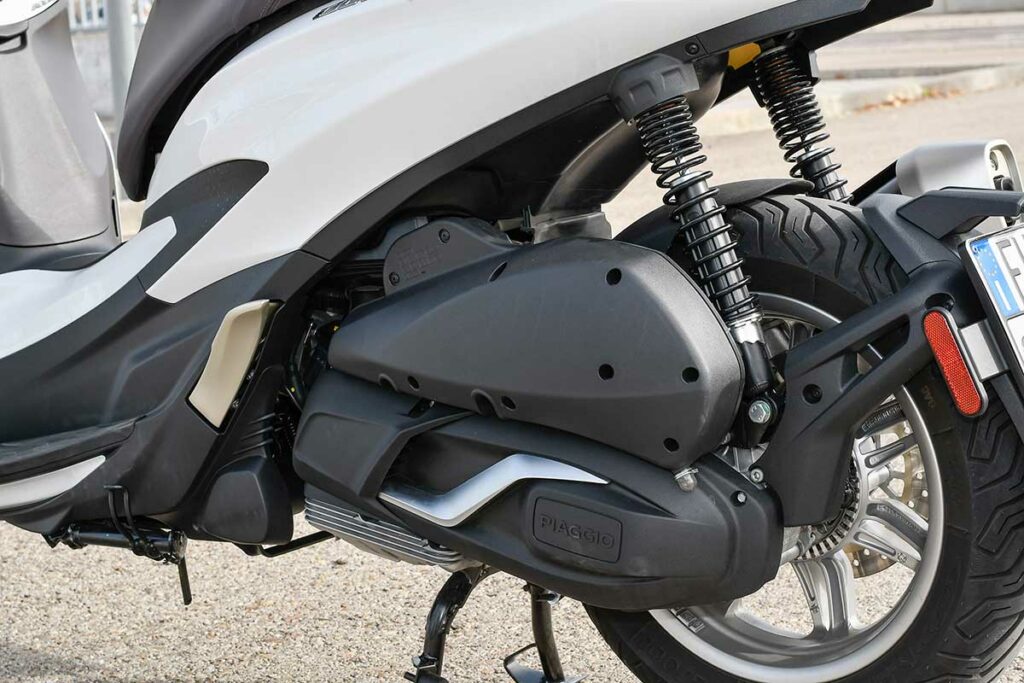 Prueba Piaggio Beverly 300: Centro equilibrado 12 Piaggio Beverly 300