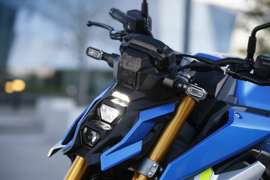 Prueba Suzuki GSX-S 1000: De experiencias y experimentos 4 37sgsxs 1