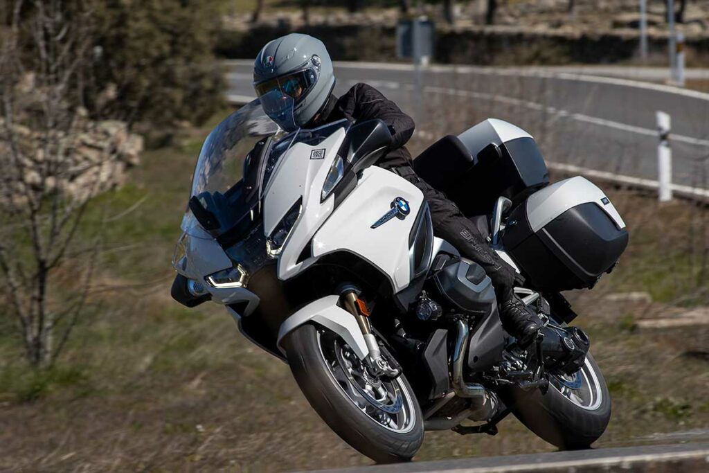 La mejor alternativa a las maxitrail para viajar 11 BMW R 1250 RT