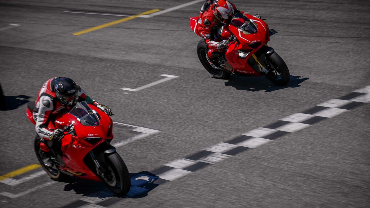 DRE Champs Day: los Ducatistas comparten pista en Misano con los pilotos del WSBK 1 dre-champs-day-misano