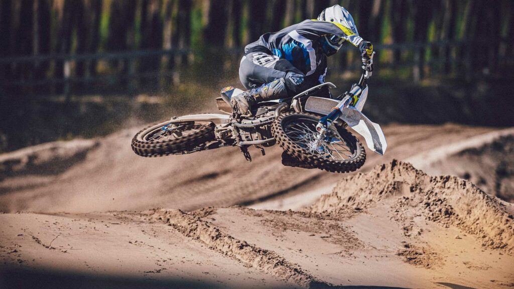 gama-motocross-2022-husqvarna