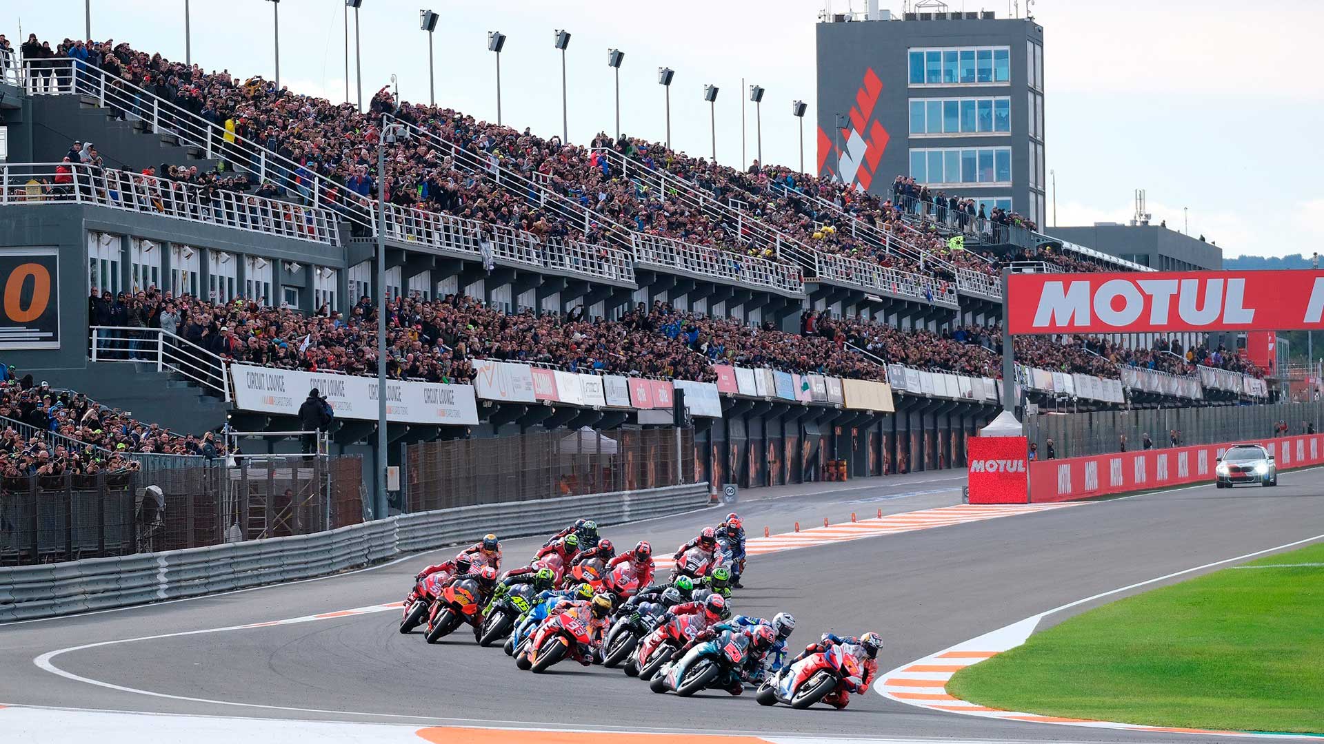 El Ricardo Tormo pone a la venta las entradas de MotoGP 7 entradas-motogp-valencia-2021