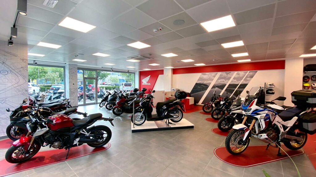 Blanmoto abre un nuevo concesionario oficial Honda en Blanes 10 blanmoto-honda