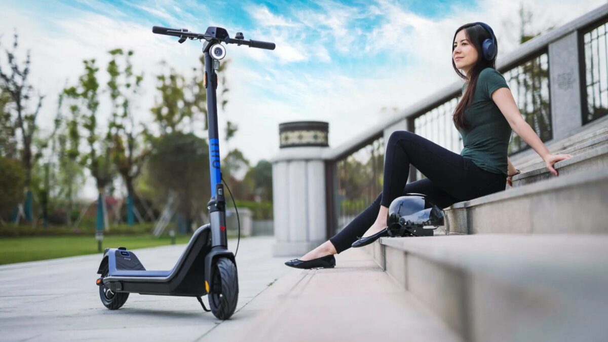 Nuevo NIU KQi3: así es el primer patinete eléctrico de la compañía china 1 KQi3LifestyleImage2 1 e1626476291188