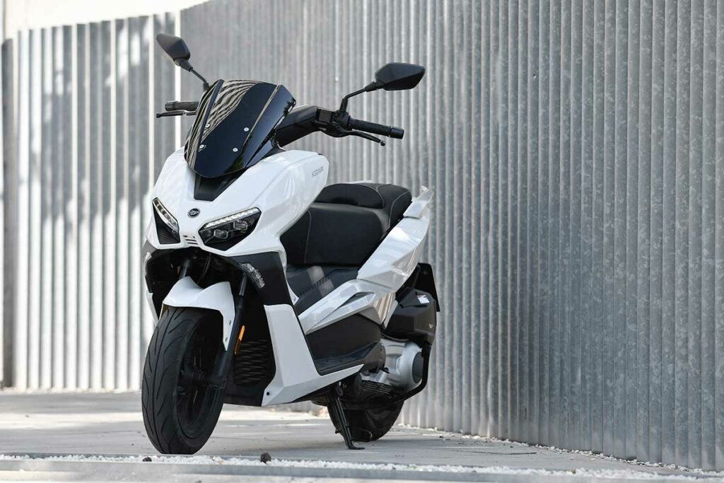 Prueba Keeway Vieste 300: Buena idea 11 Keeway Vieste 300