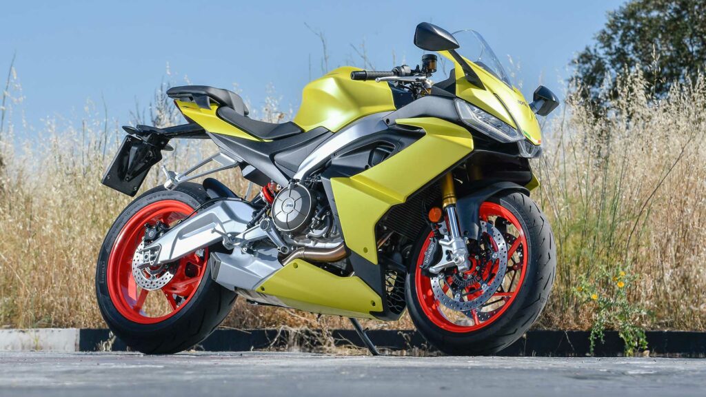 prueba-aprilia-rs-660-a2