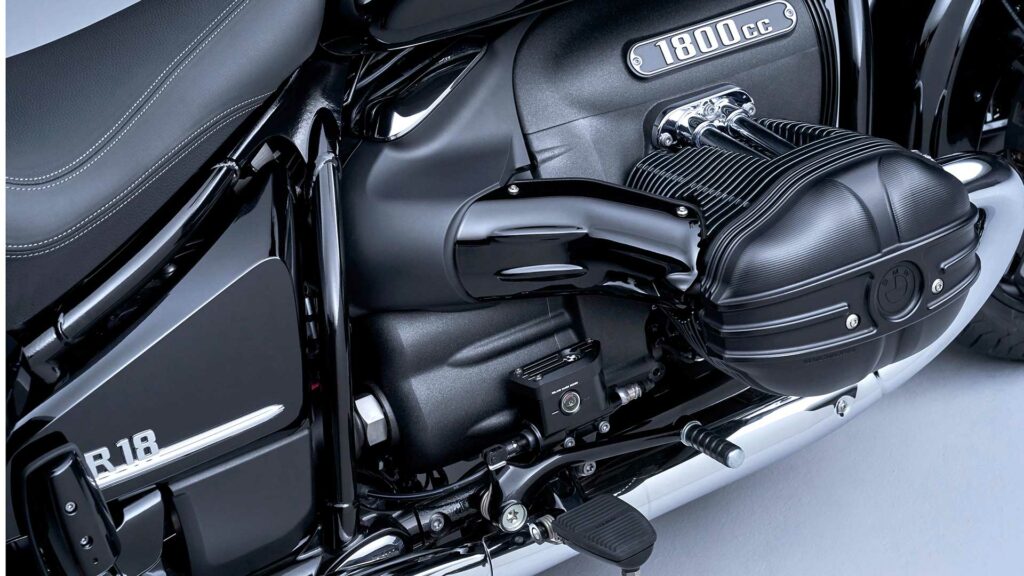 Nuevas BMW R 18 Transcontinental y R 18 B: viajar con estilo y comodidad es posible 12 bmw-r-18-transcontinental-b