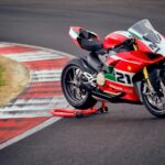Fotos: Ducati Panigale V2 Bayliss 1st Championship 20th Anniversary 15 Ducati Panigale V2 Bayliss 1st Championship 20th Anniversary