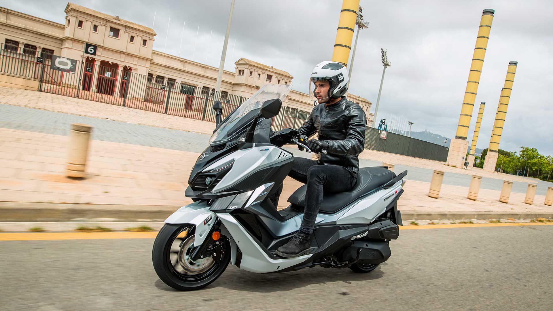 Nuevo SYM Cruisym Alpha 300 Euro 5: renovación esperada 1 sym-cruisym-alpha-300