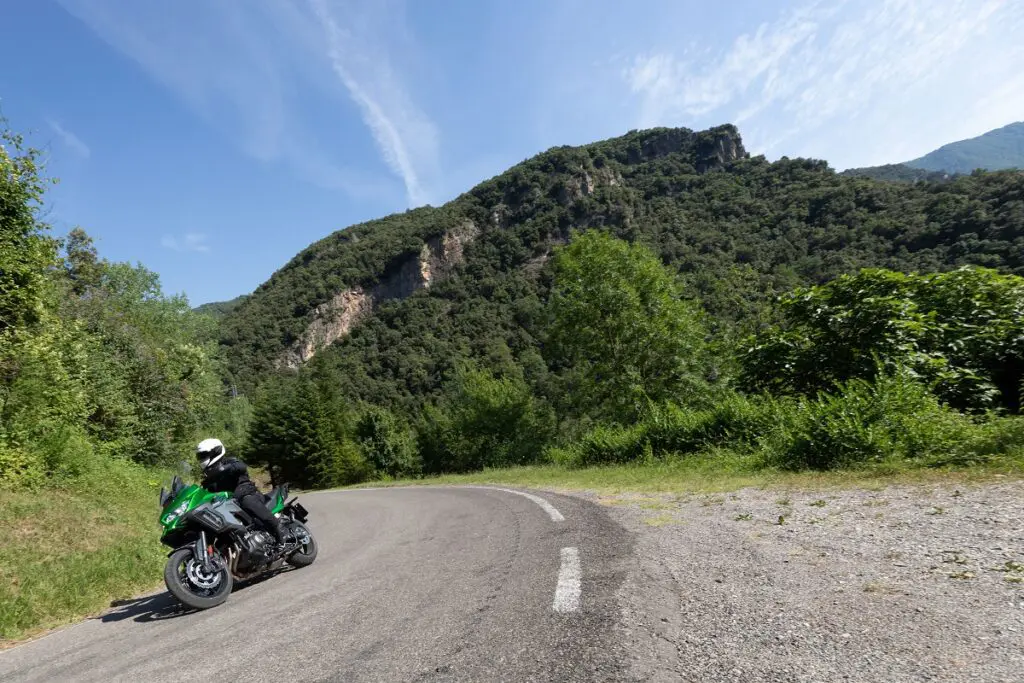 Prueba Kawasaki Versys 1000 SE 2021: Culto a la razón 25 kawasak versys 1000 se 2021 9