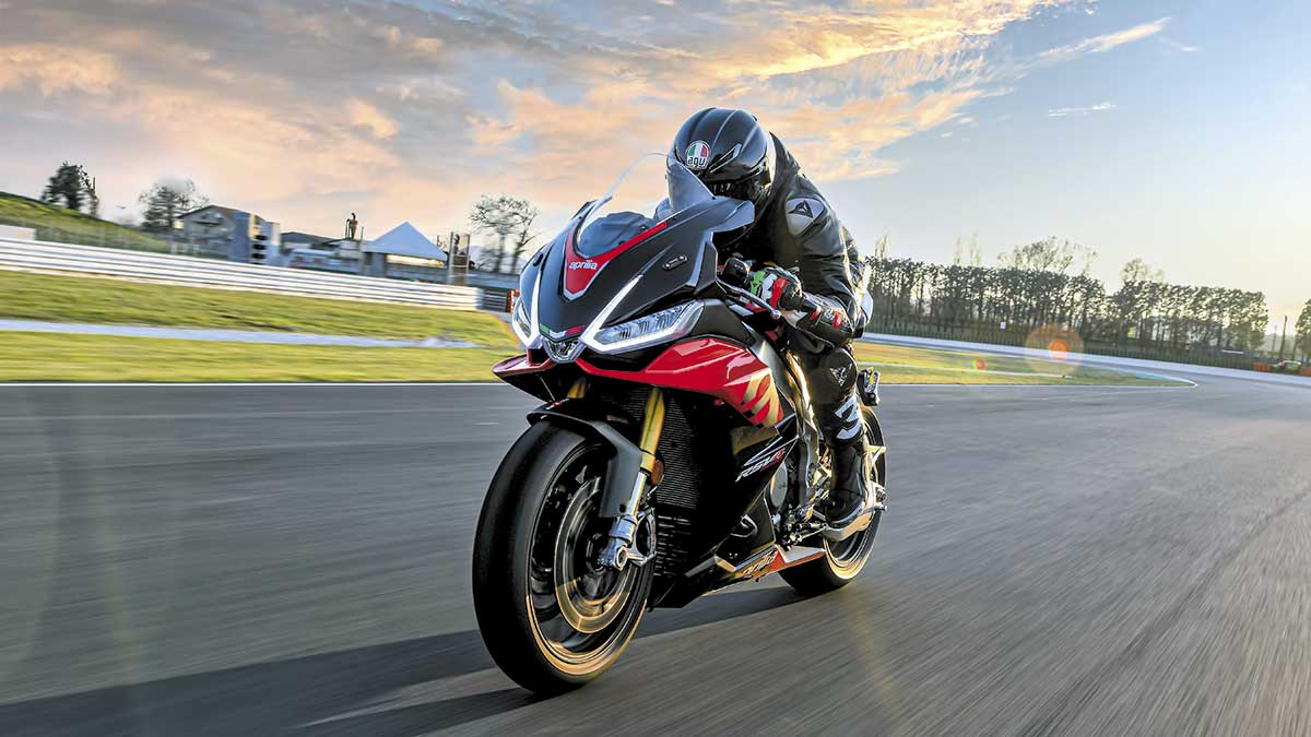 Aprilia RSV4