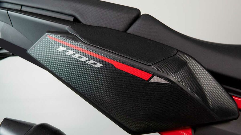 Uniracing viste y protege tu Honda Africa Twin 2 Kits Africa Twin