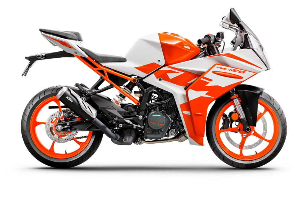 Las KTM RC 125 y RC 390 2022 se inspiran en MotoGP 14 KTM RC 2022 3