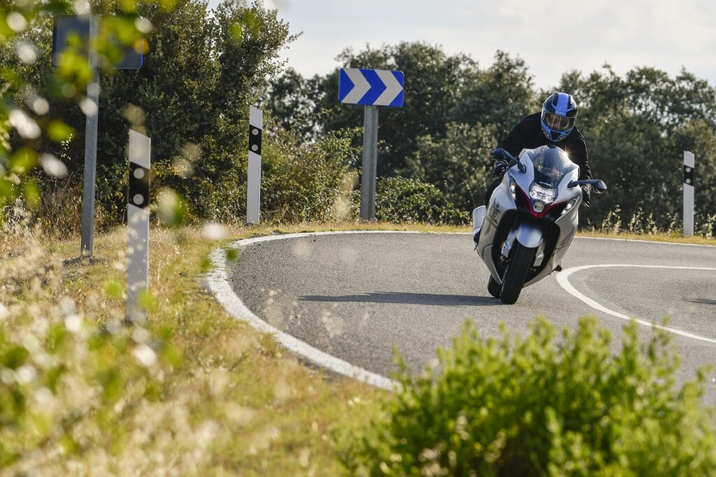 Prueba Suzuki Hayabusa 1300: ¿a cuántos metros buceas? 20 Suzuki Hayabusa 1300 4