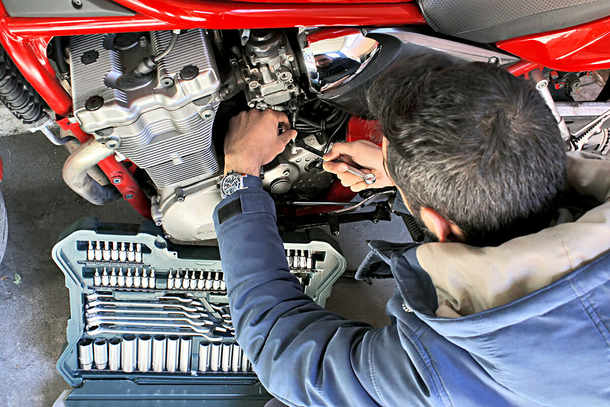 Averías eléctricas en moto: ¿sabes cómo prevenirlas? 1 Mantenimiento moto