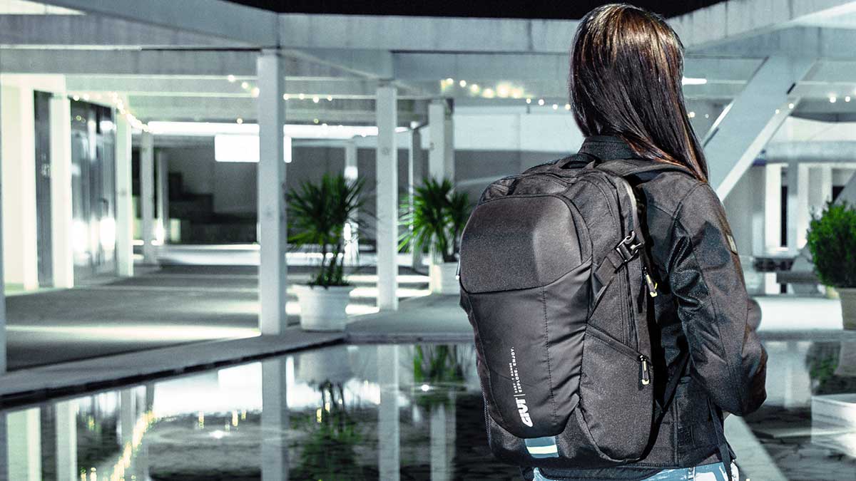 GIVI hace más fácil el retorno a la normalidad con sus mochilas urbanas 1 Mochilas urbanas GIVI