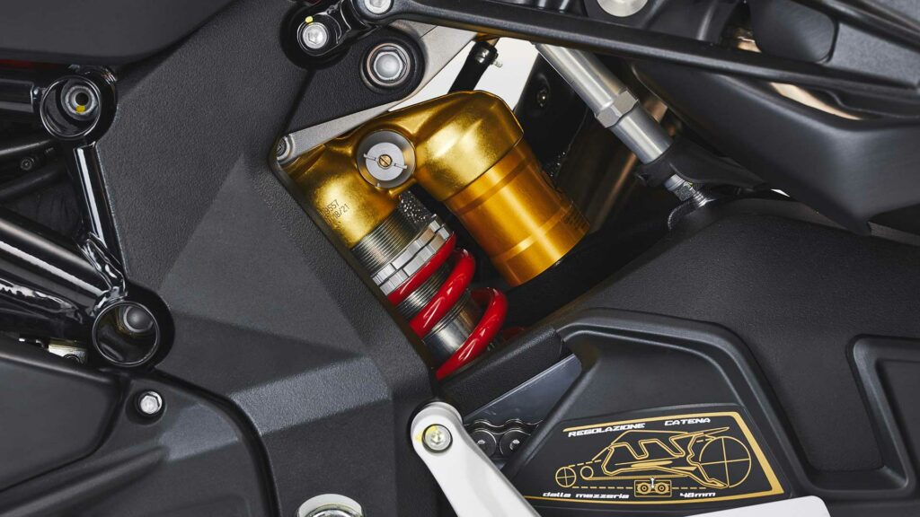 MV Agusta Brutale 1000 RS 2022: versión más accesible 13 BRUTALE 1000 RS DETAILS 25