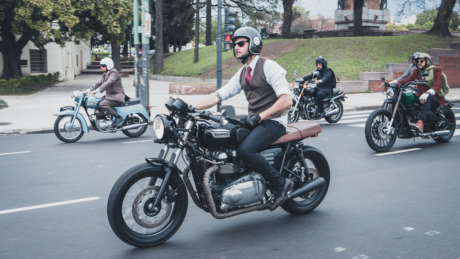 ¿Preparado para el Distinguished Gentleman’s Ride 2023? La elegancia en moto tomará las calles el 21 de mayo