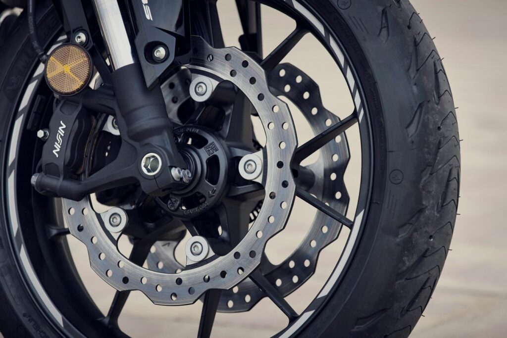 ¿Cuál es la mejor moto calidad precio para el A2? Un mecánico deja clara cuál sería su elección 12 Honda CB500F