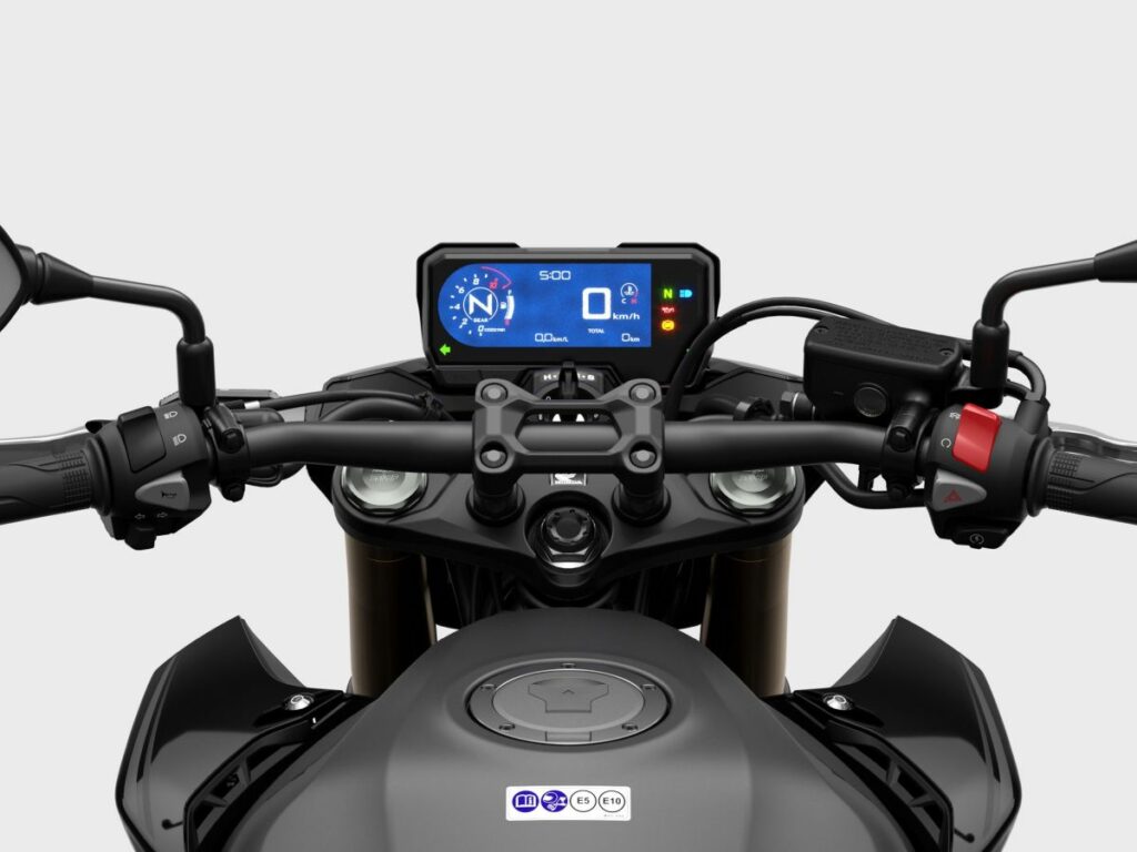 ¿Cuál es la mejor moto calidad precio para el A2? Un mecánico deja clara cuál sería su elección 11 Honda CB500F