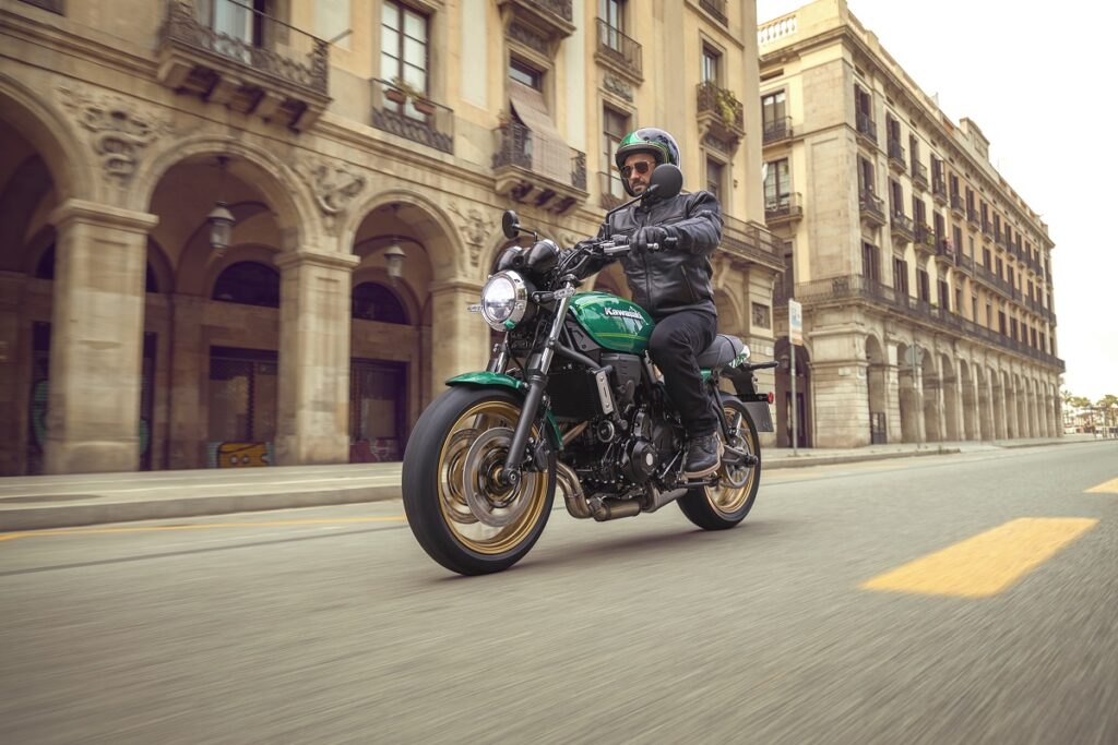 Esta es la moto naked con carnet A2 de estilo retro con la que vas a ahorrar en su compra 11 Kawasaki Z 650 RS