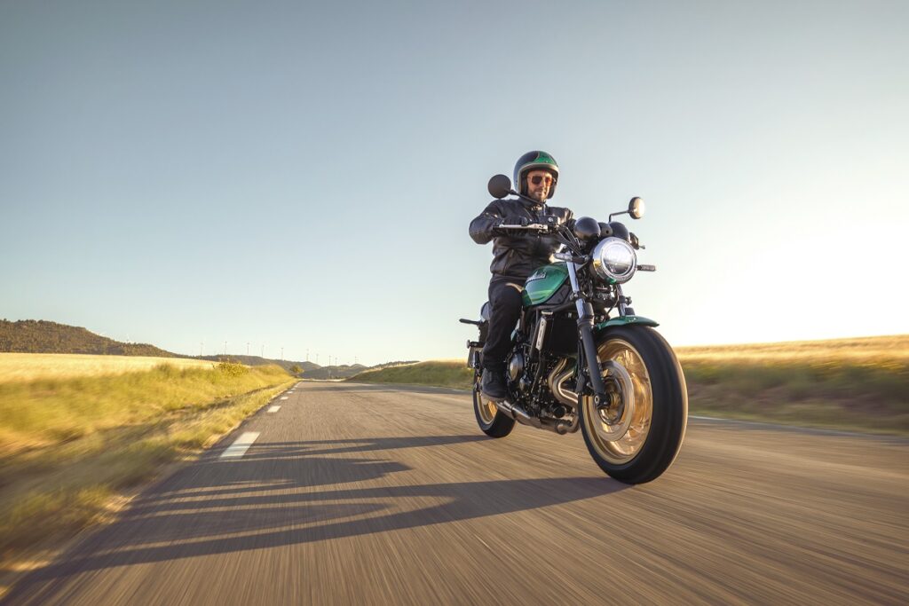 Kawasaki Z 650 RS: ¿quieres volver unas décadas atrás? 8 Kawasaki Z650RS 4