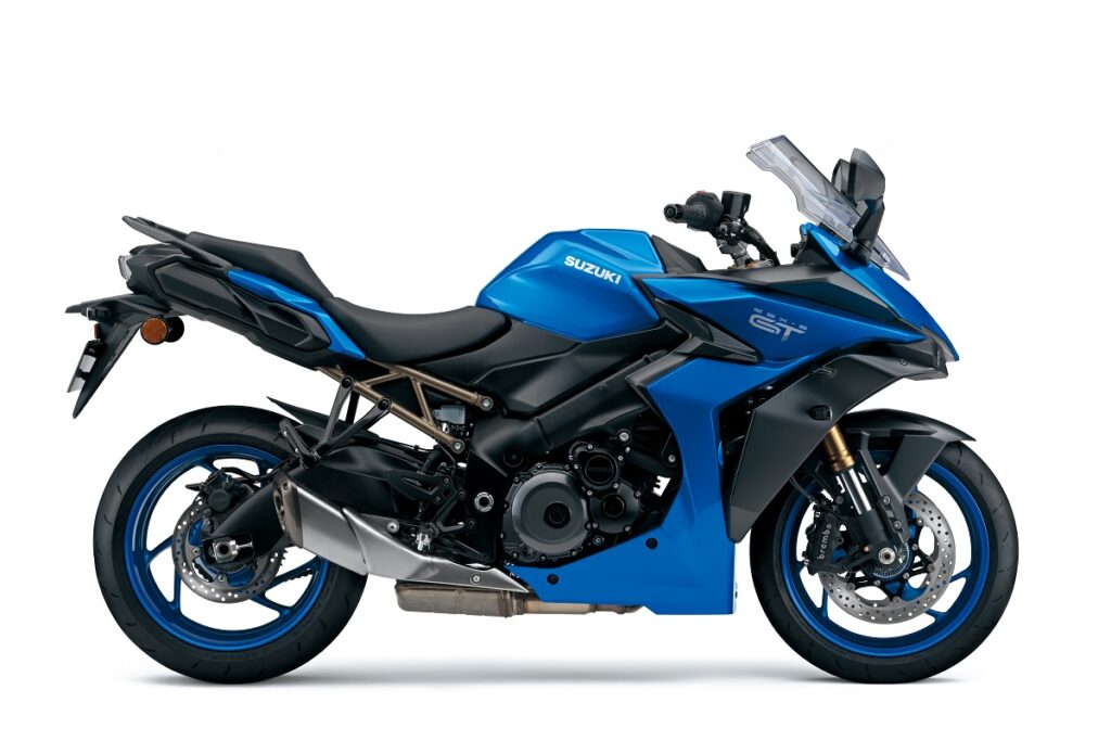Suzuki GSX-S 1000 GT: ¿nos vamos de ruta? 15 Suzuki GSX S1000GT 1