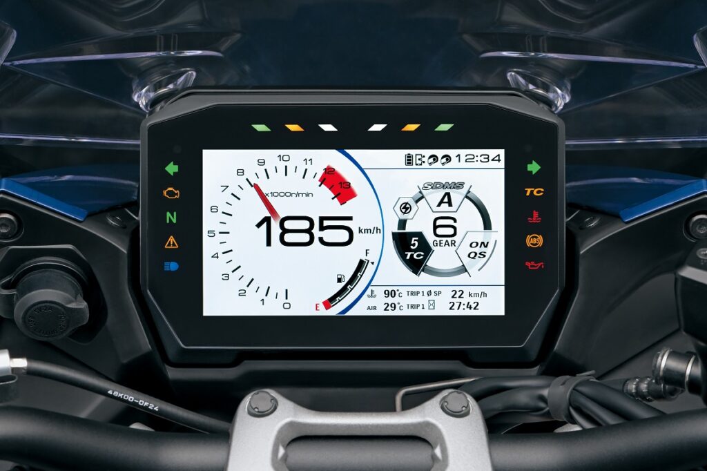 Suzuki GSX-S 1000 GT: ¿nos vamos de ruta? 14 Suzuki GSX S1000GT 7
