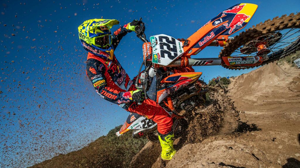 tony-cairoli-retirada-numero