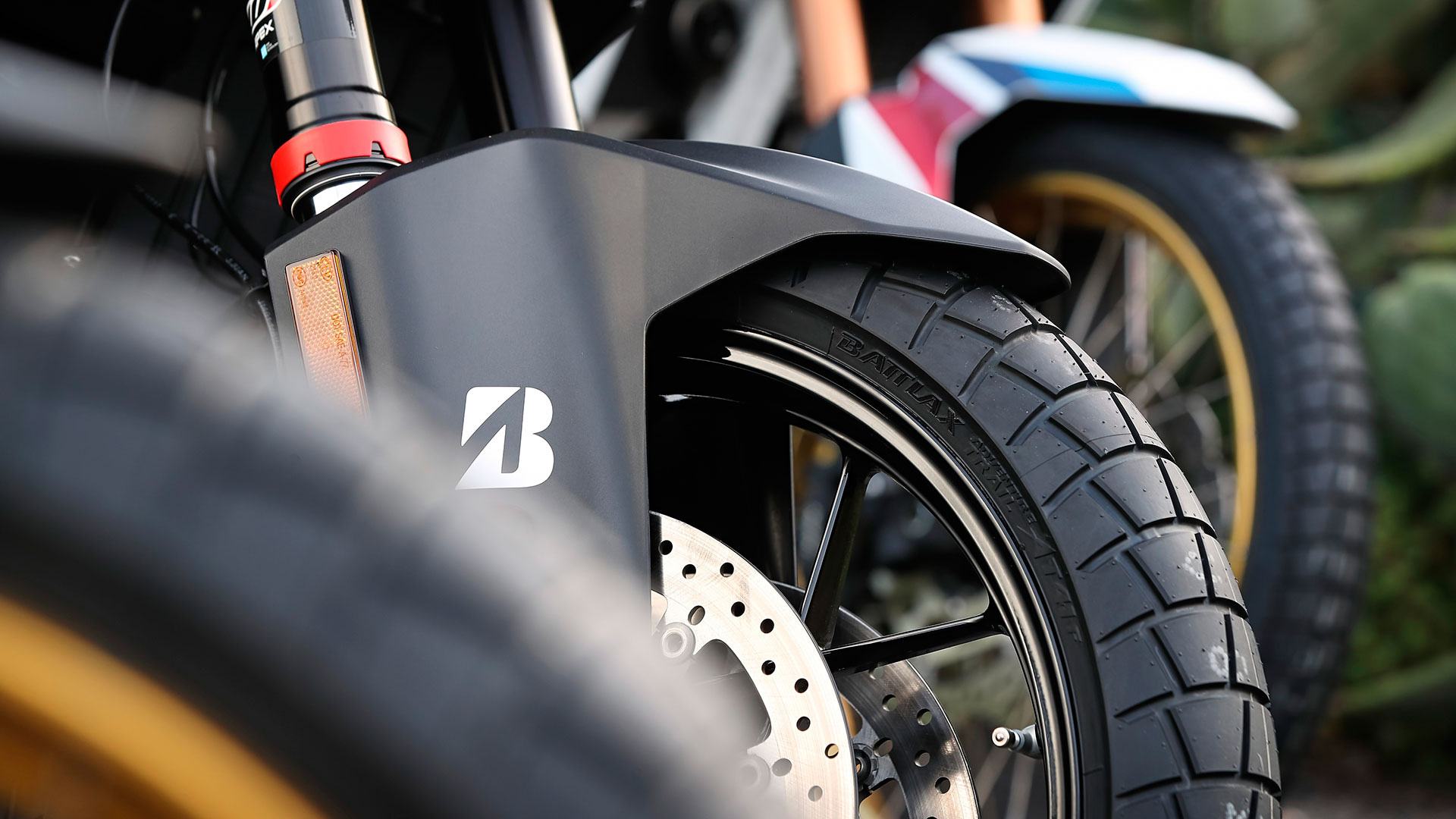 Bridgestone Battlax Adventure Trail AT41: prestaciones mejoradas en cualquier terreno 5 Bridgestone-Battlax-Adventure-Trail-AT41