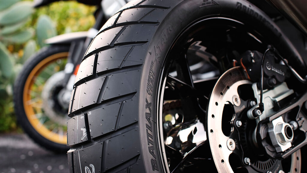 Bridgestone Battlax Adventure Trail AT41: prestaciones mejoradas en cualquier terreno 12 Bridgestone-Battlax-Adventure-Trail-AT41