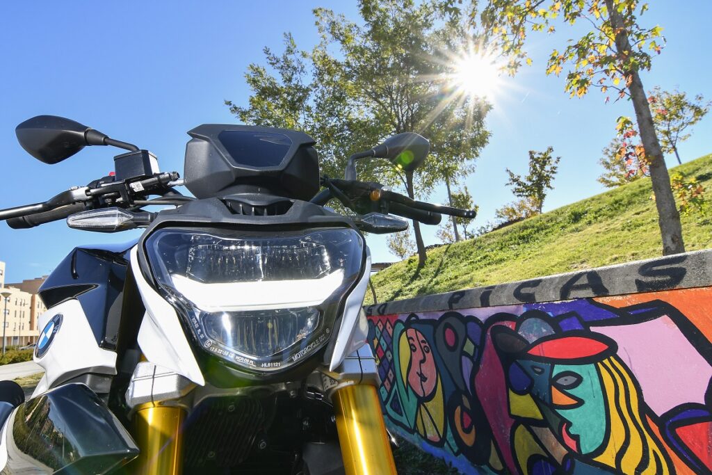 Prueba BMW G 310 R: Tu BMW de todos los días 15 BMW G310R 10 1