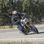 Prueba de la CF Moto 700 CL-X