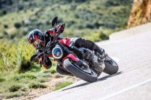 Prueba de la Ducati Monster 950