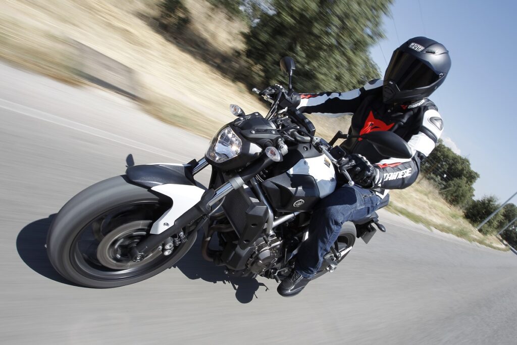 Yamaha MT-07: revolución contínua 9 MIK9721